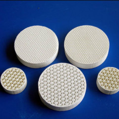 Прессованный керамический фильтр на основе кордиерита